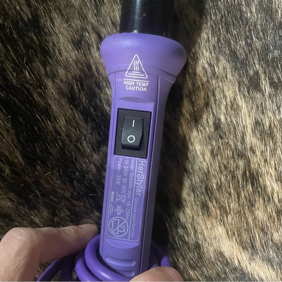 Herstyler Baby Curl Curling Iron,‎ Purple - Picture 2 of 2